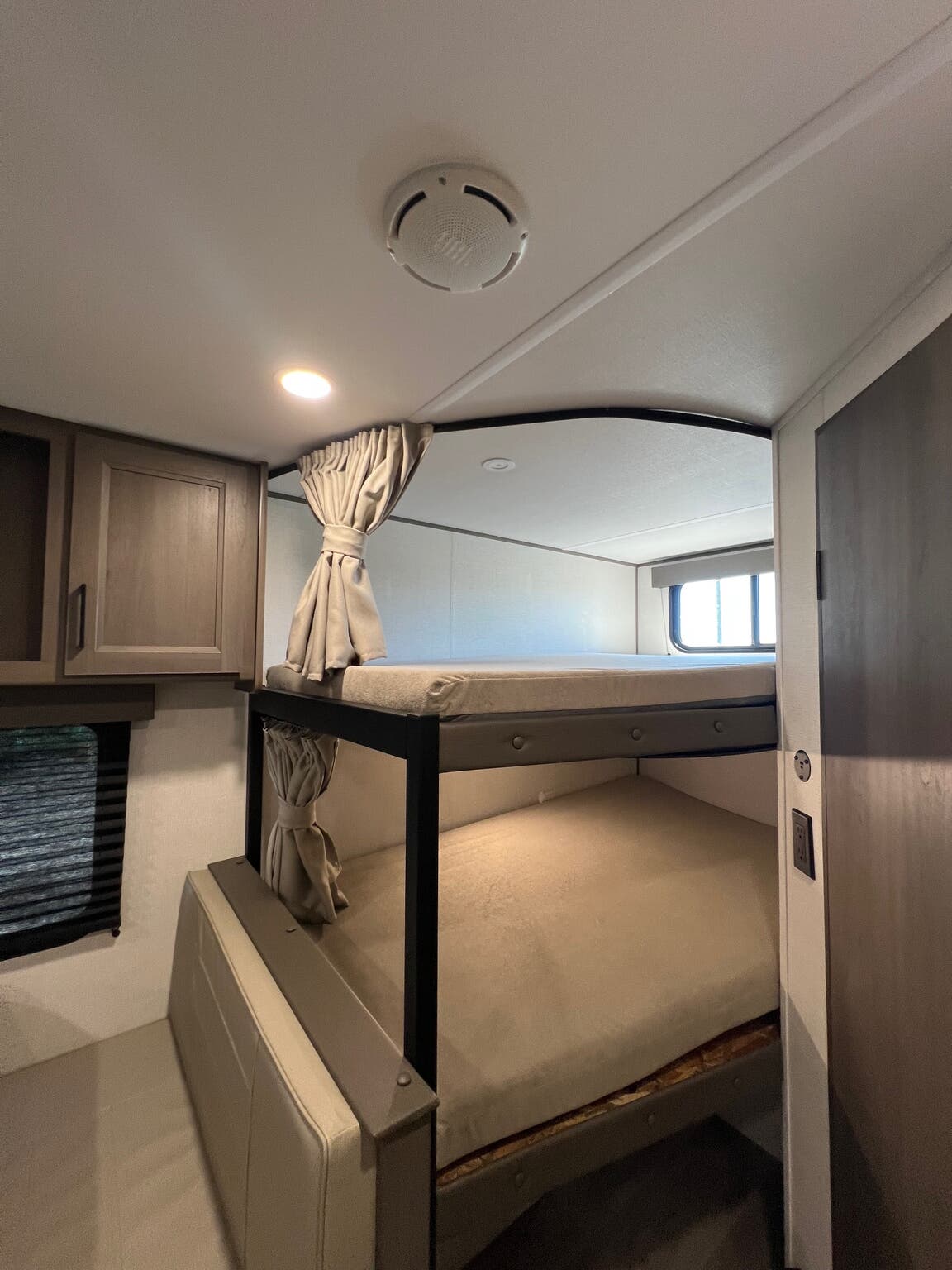 New 2026 Grand Design Transcend Xplor 26BHX for sale in Milford, DE