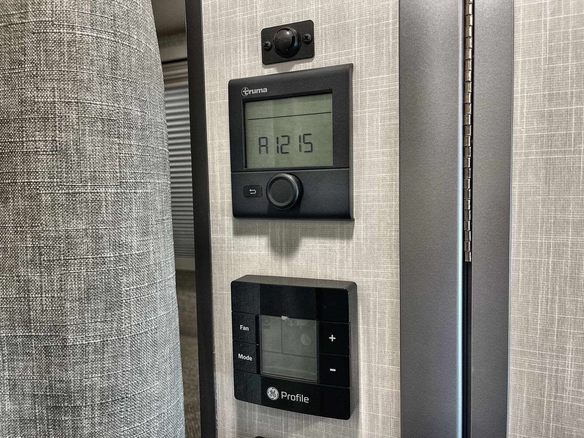 EKKO/22A/2026 image-26