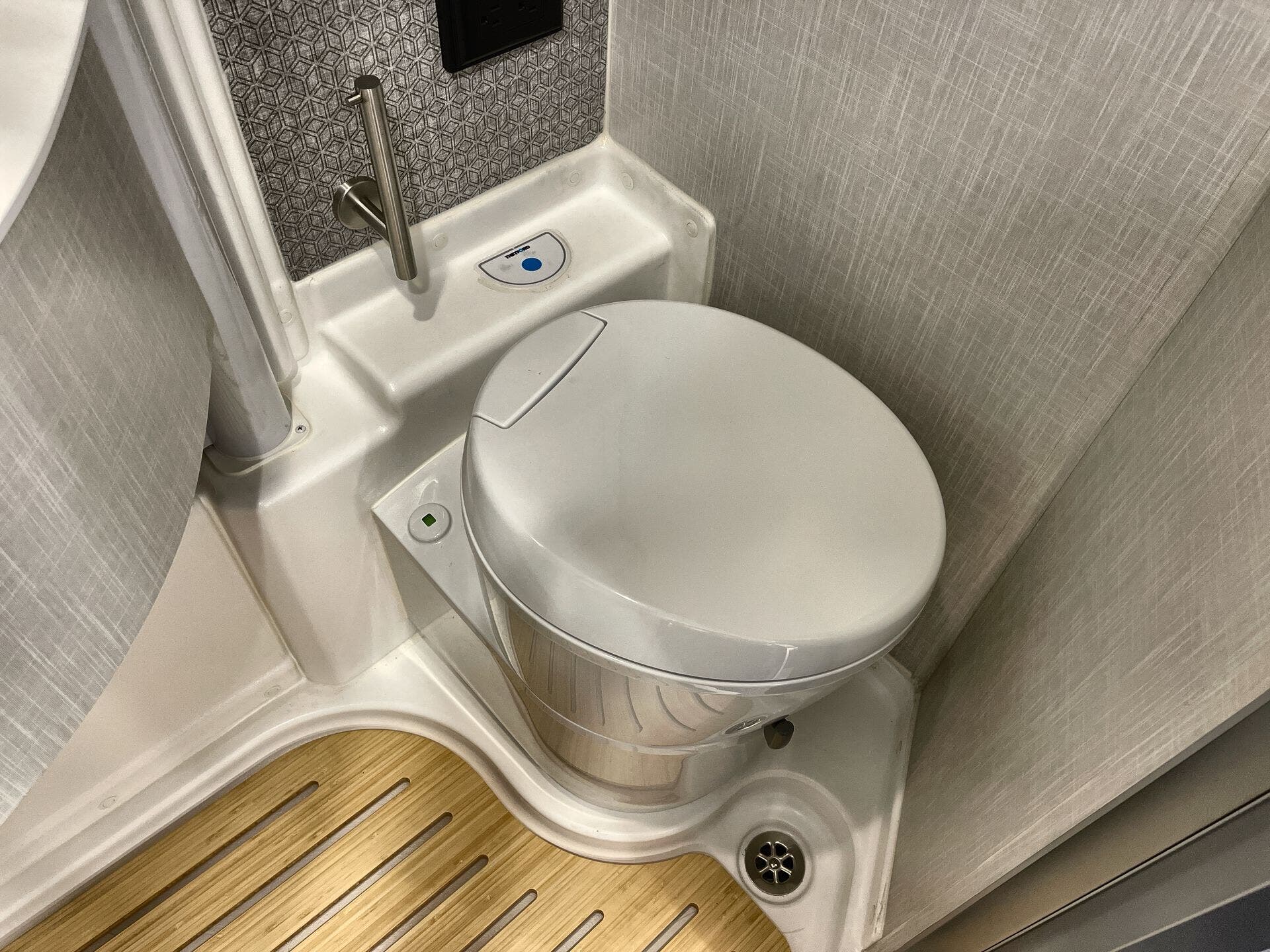 EKKO/22A/2026 image-32