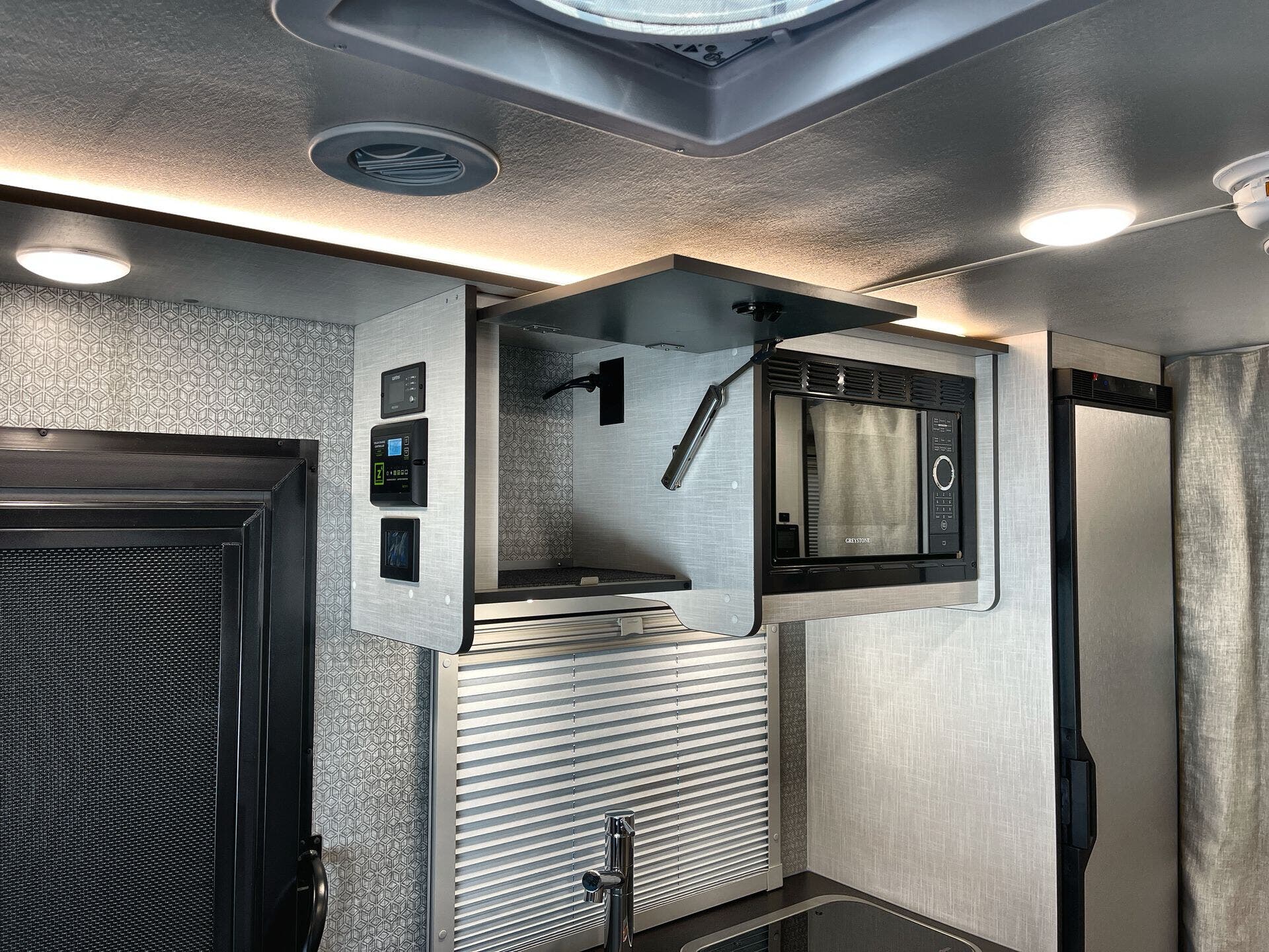 EKKO/22A/2026 image-21