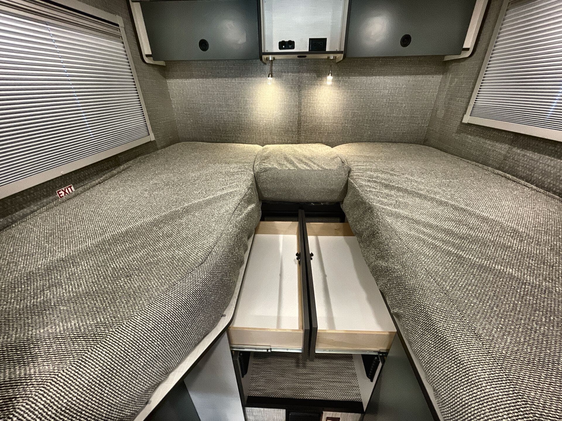 EKKO/22A/2026 image-28