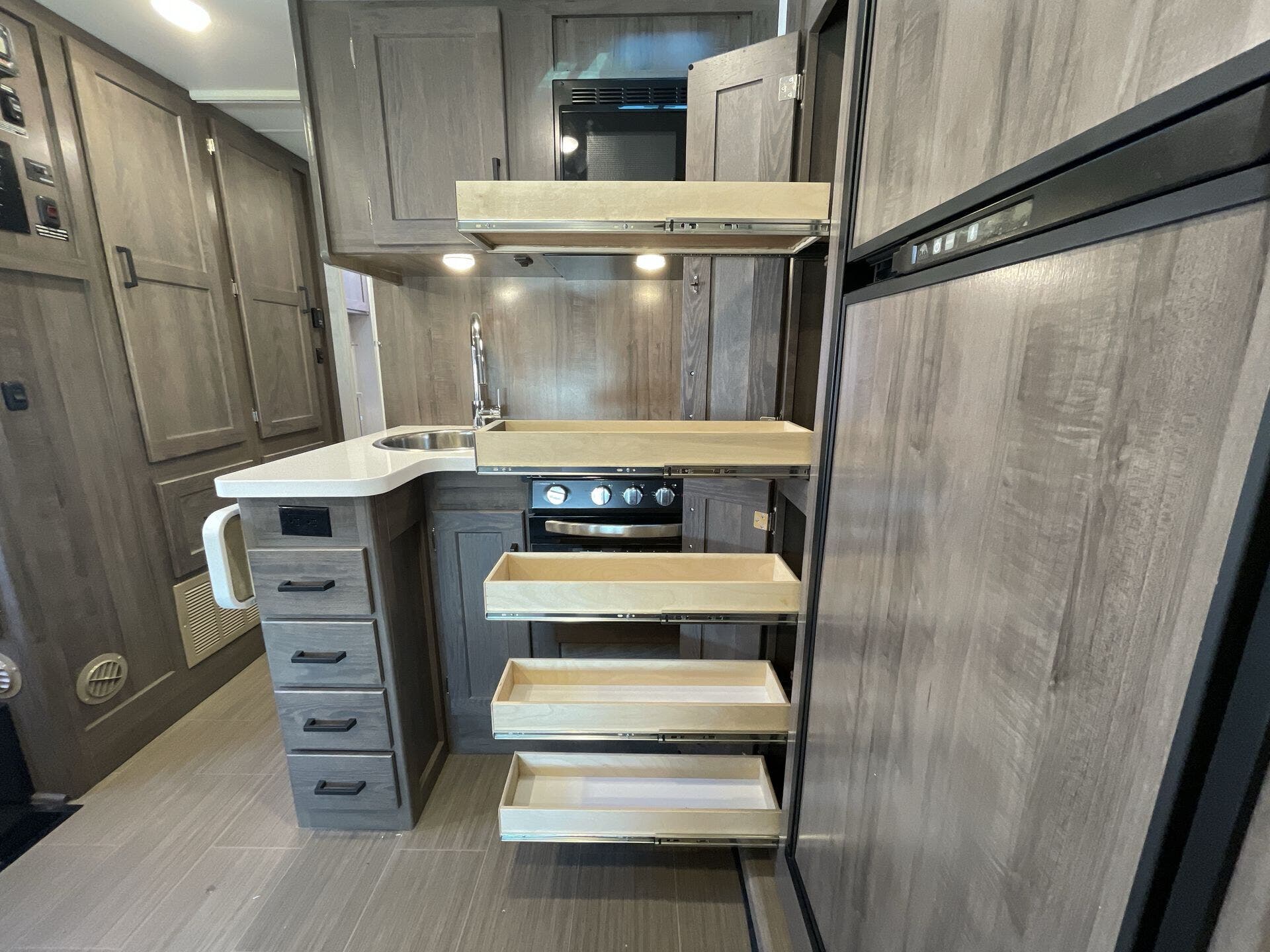 Minnie Winnie NPF/26NP/2026 image-21