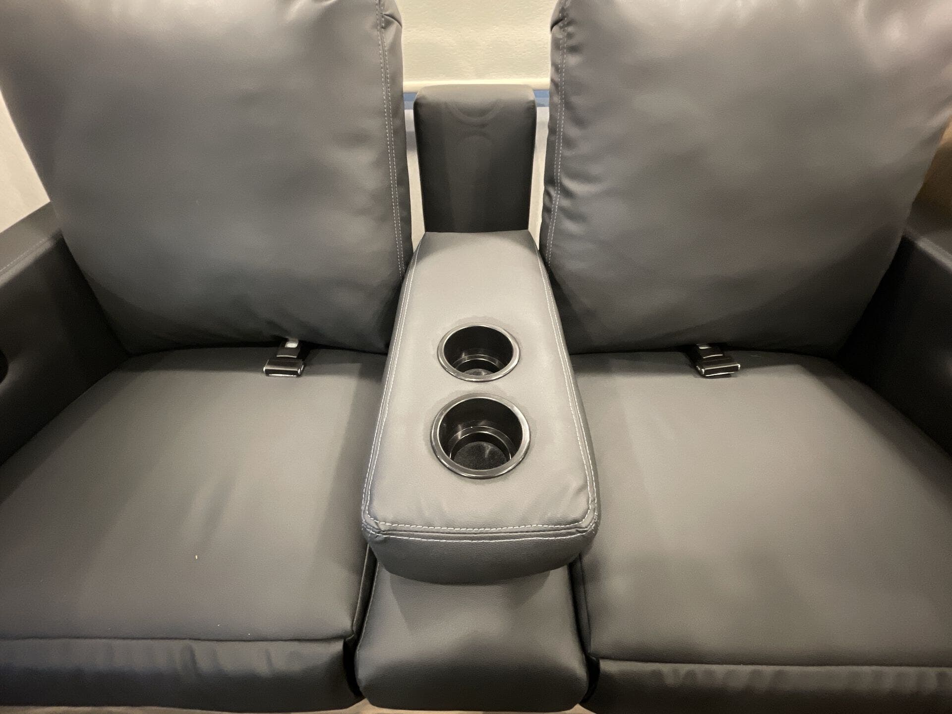 Vista/34R/2025 image-20