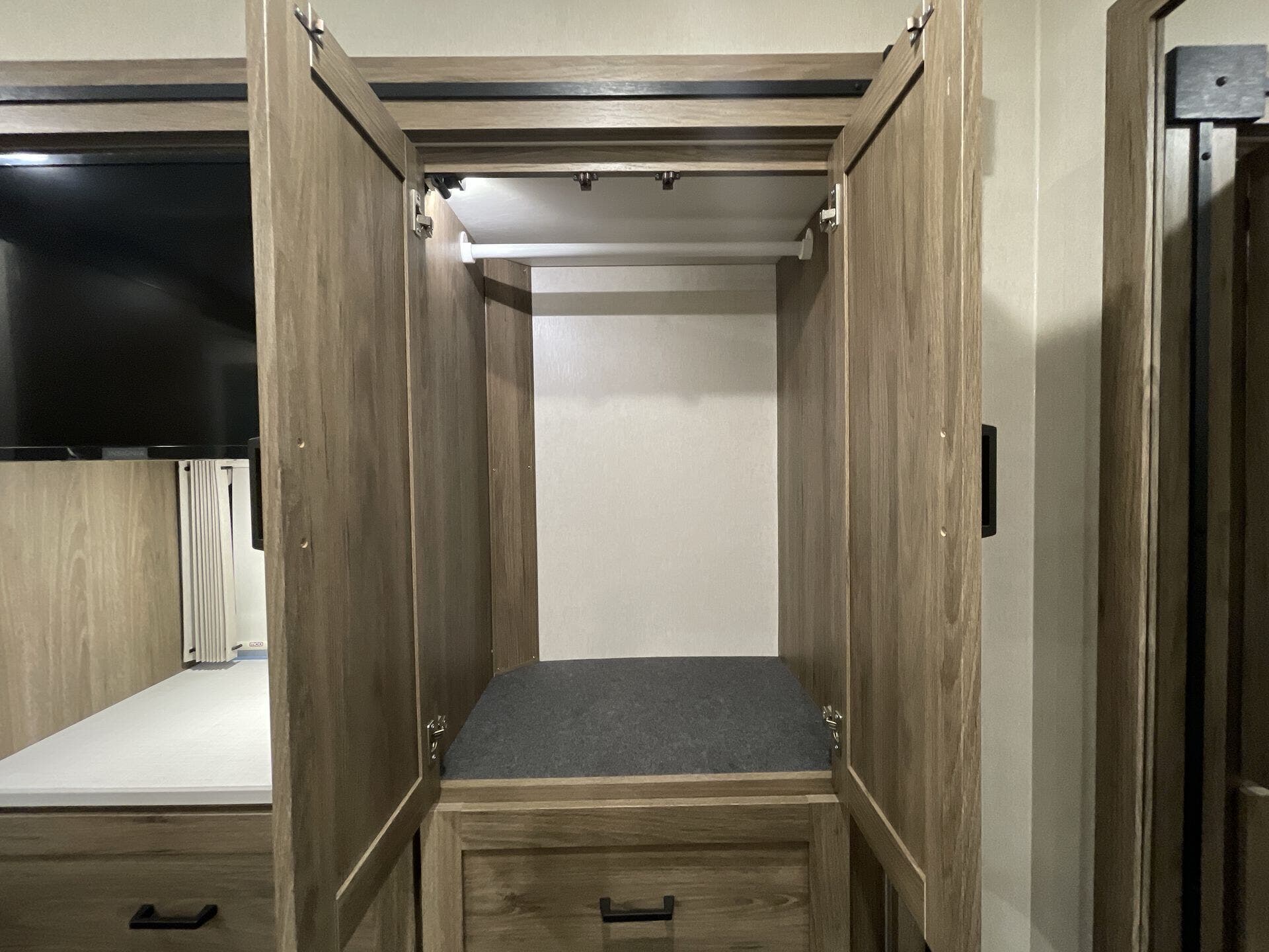 Vista/34R/2025 image-31