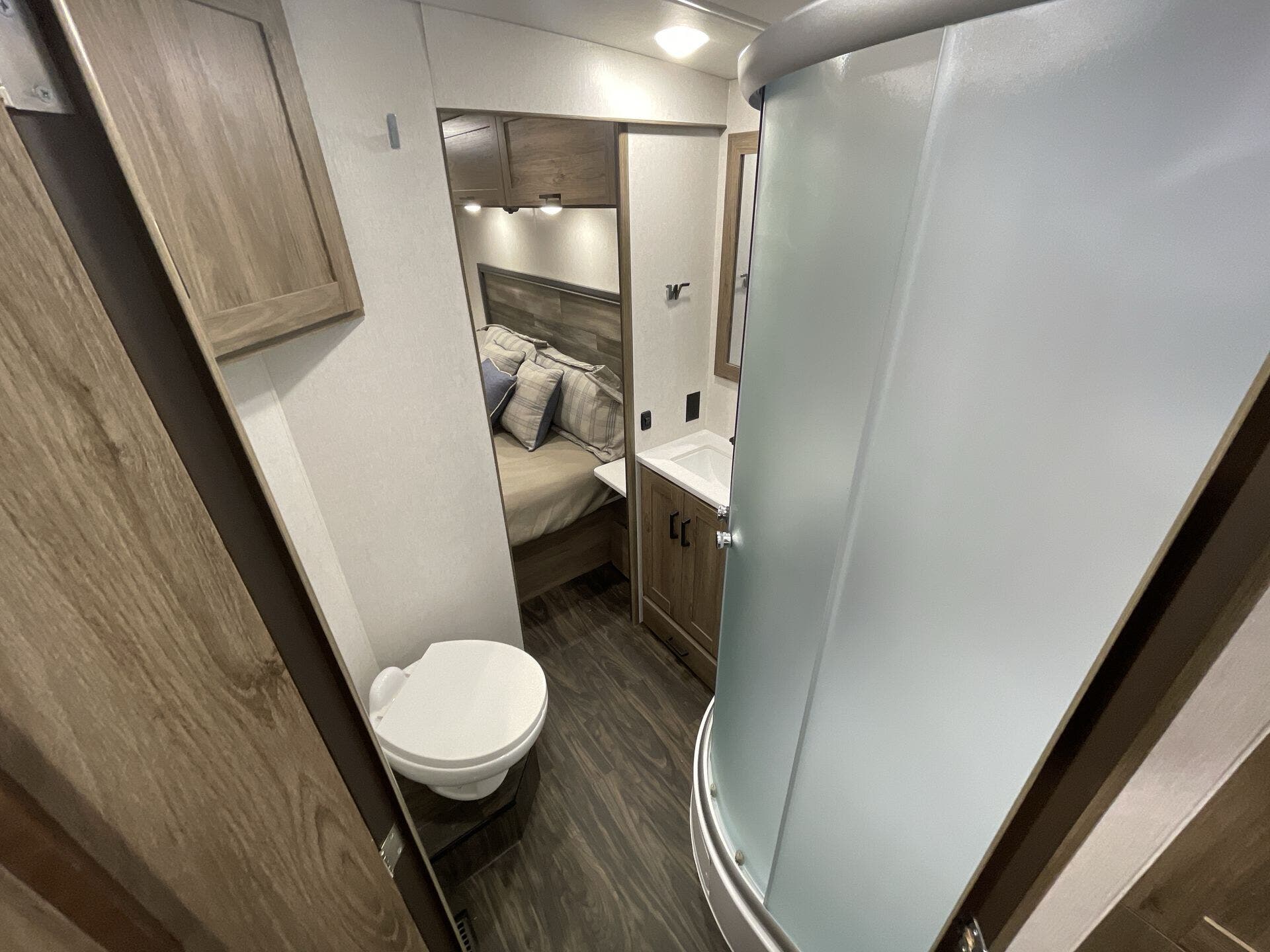 Vista/34R/2025 image-34