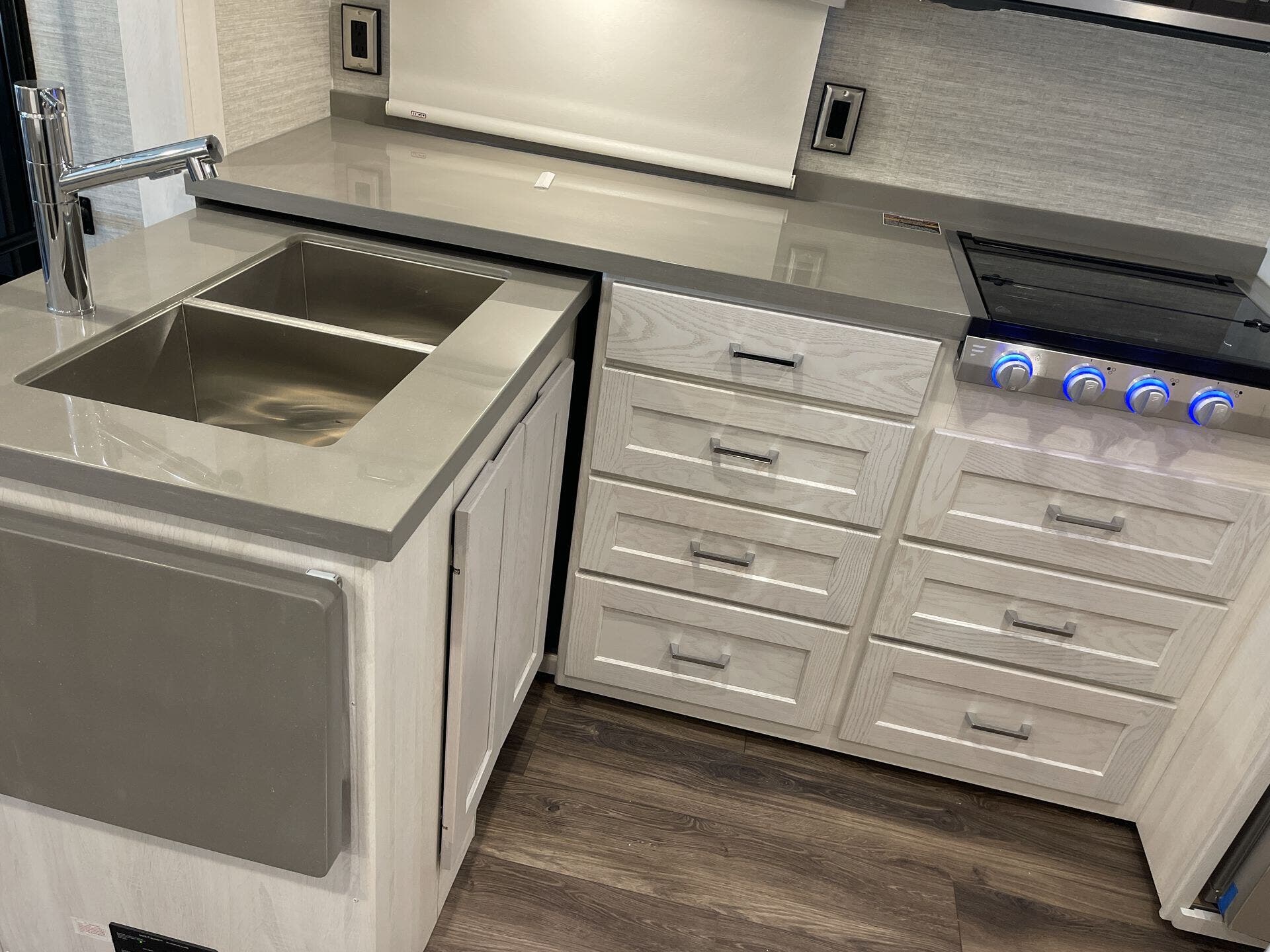 Forza/34T/2025 image-8