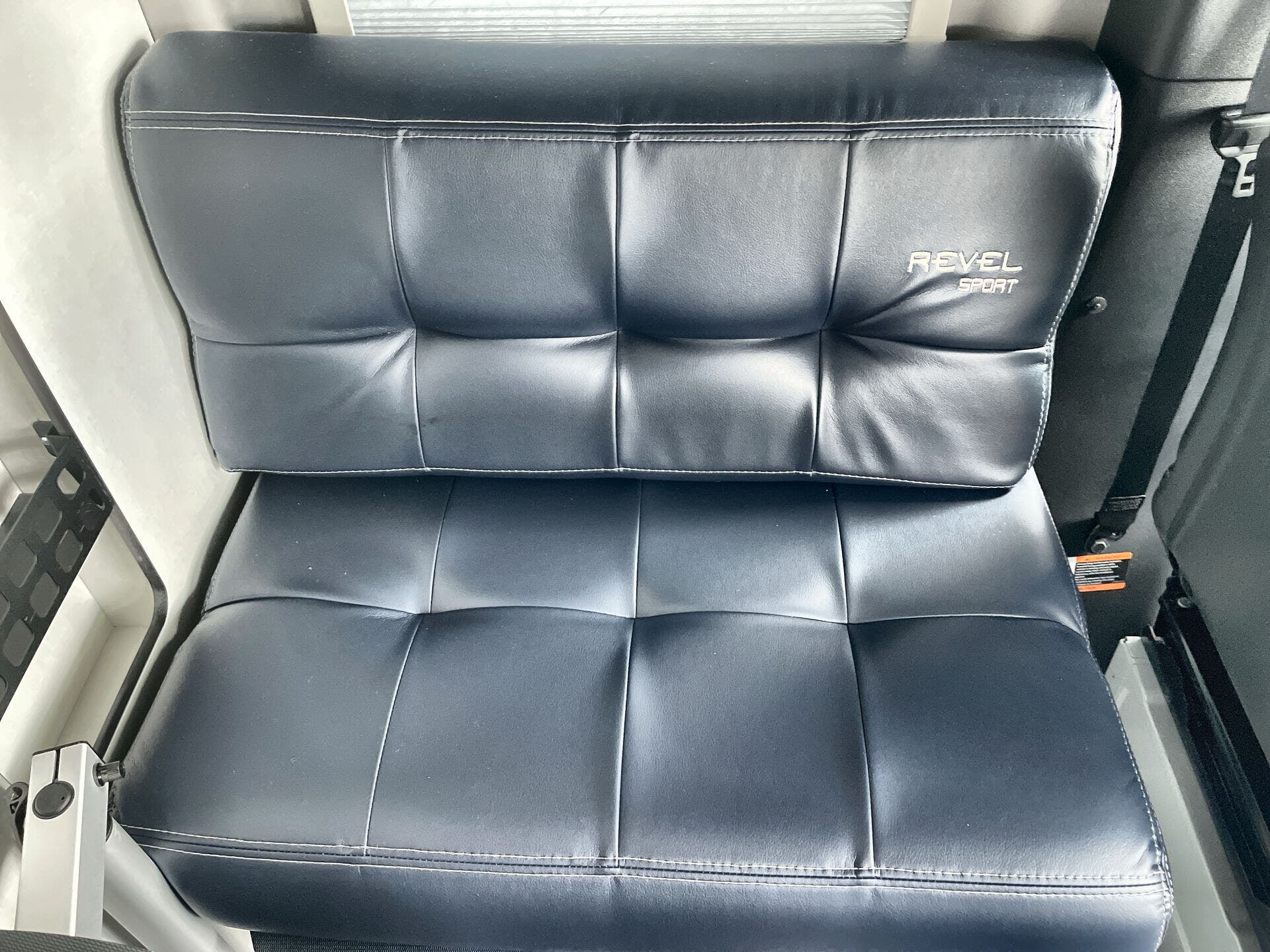 Revel Sport/44C/2026 image-17
