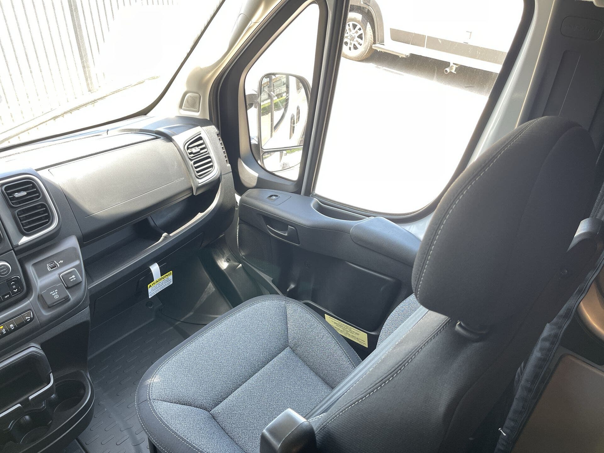 Solis/59P/2026 image-38