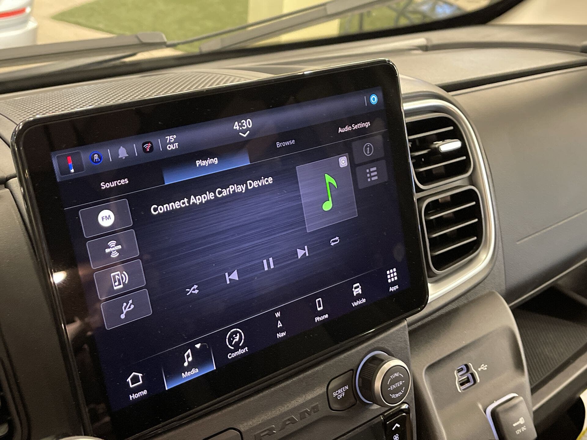 Solis/59PX/2026 image-22