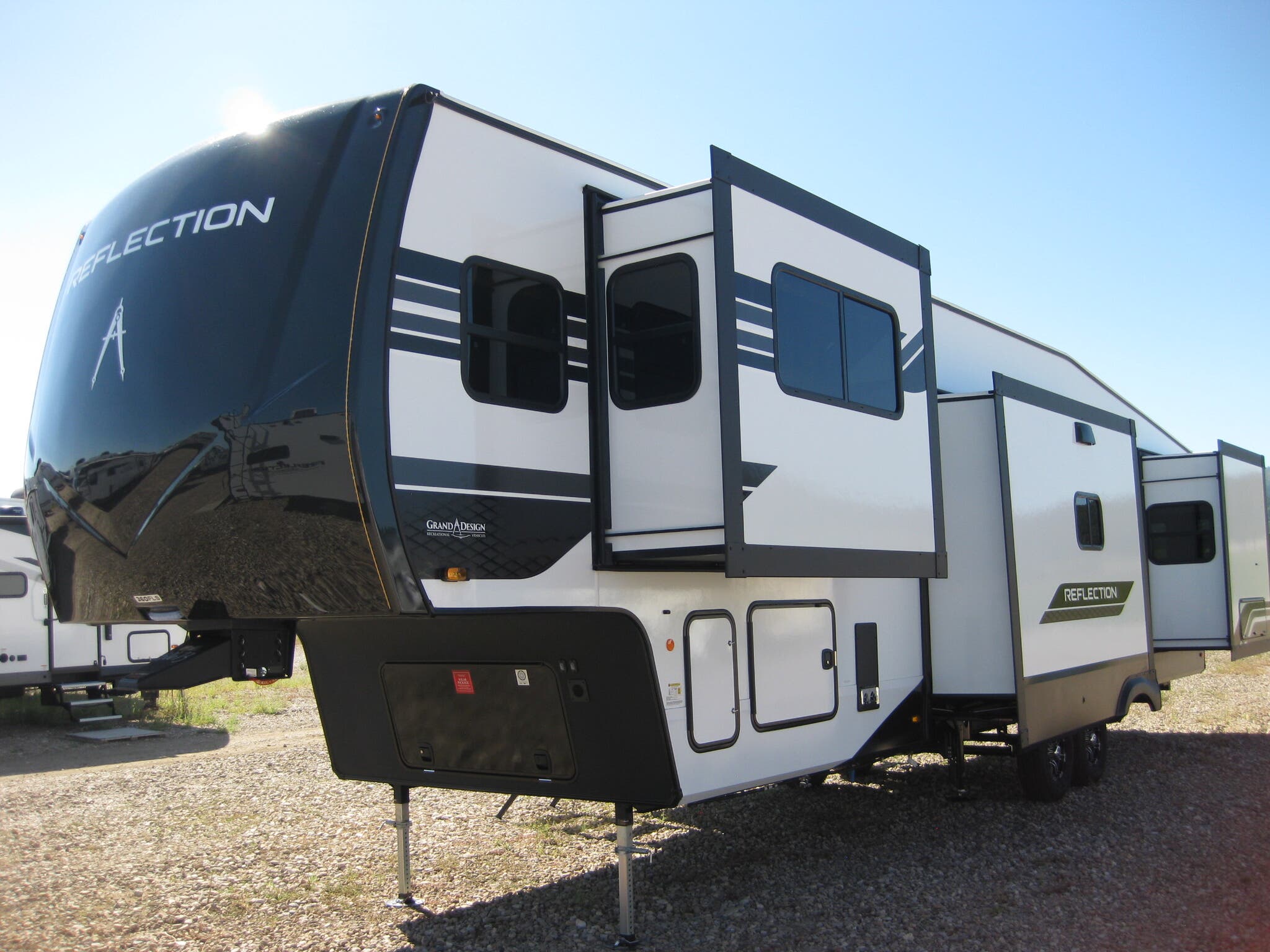 2026 Grand Design Reflection (Fifth Wheel) 360FLS for Sale