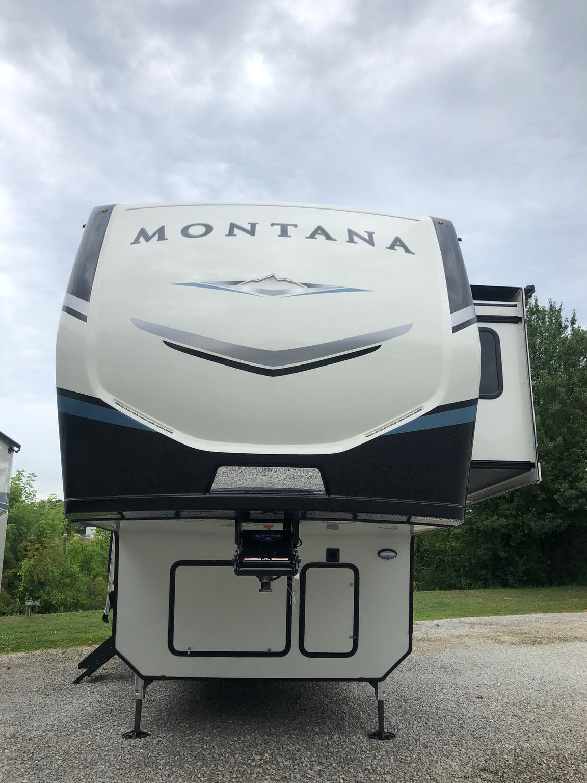 2021 Keystone Montana 3121RL 2021 Keystone Montana Motorhome in