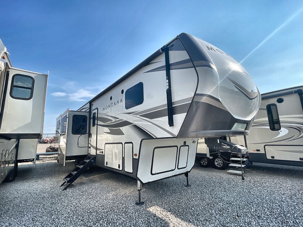 2020 Keystone Montana 3791RD 2020 Keystone Montana Motorhome in