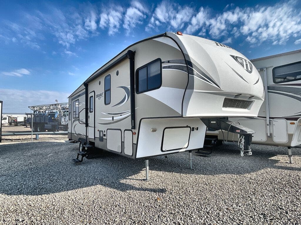 2016 Keystone Hideout 299RLDS 2016 Keystone Hideout Motorhome in