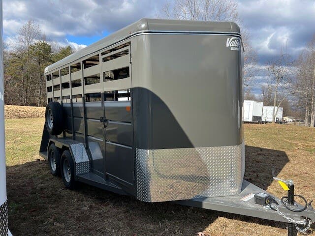 2024  Valley Trailers