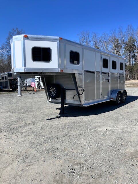 Trailer Photo 2
