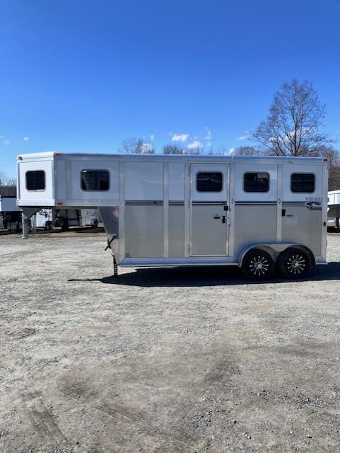 Trailer Photo 17