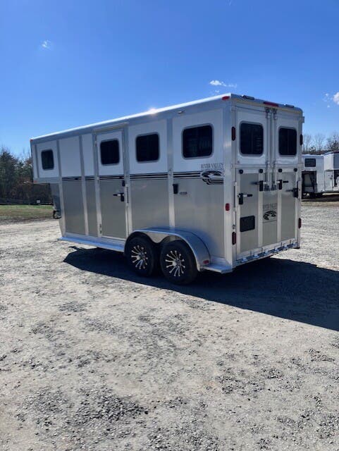 Trailer Photo 3