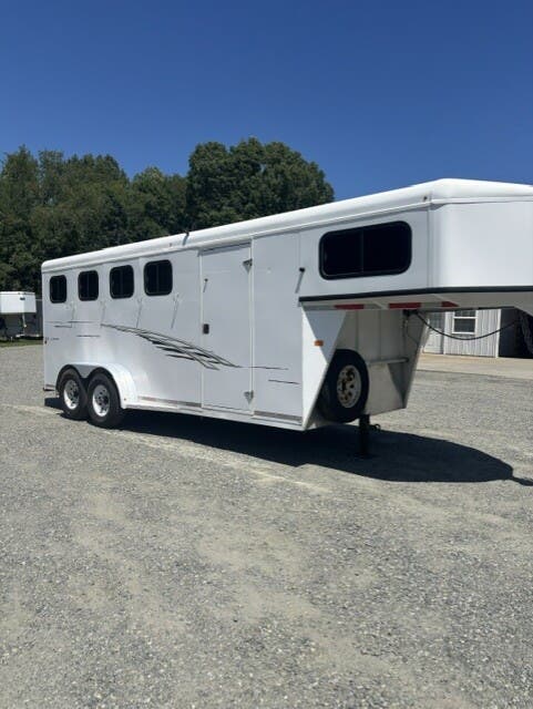 Trailer Photo 3