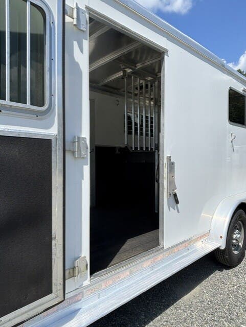 Trailer Photo 10