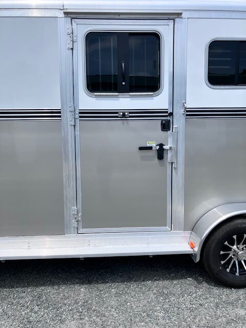Trailer Photo 15