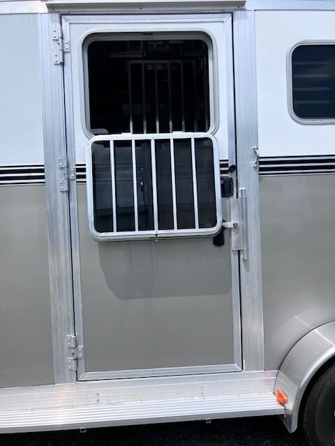 Trailer Photo 17