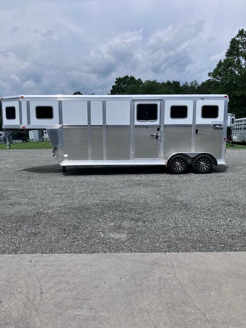 Trailer Photo 19