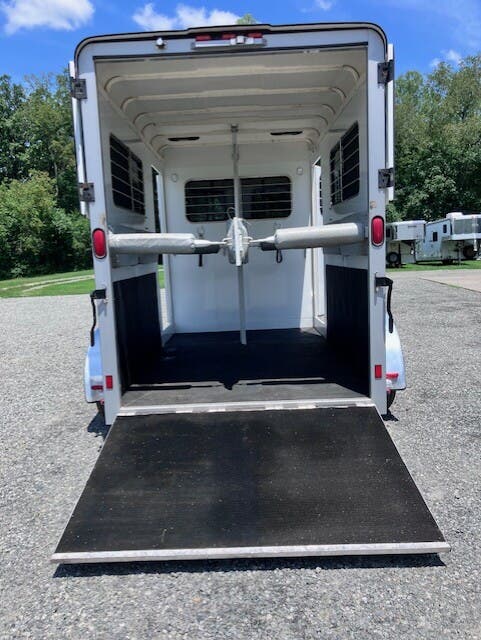 Trailer Photo 8