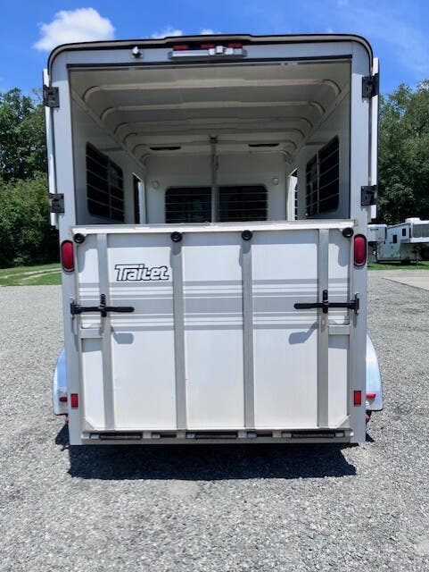 Trailer Photo 7