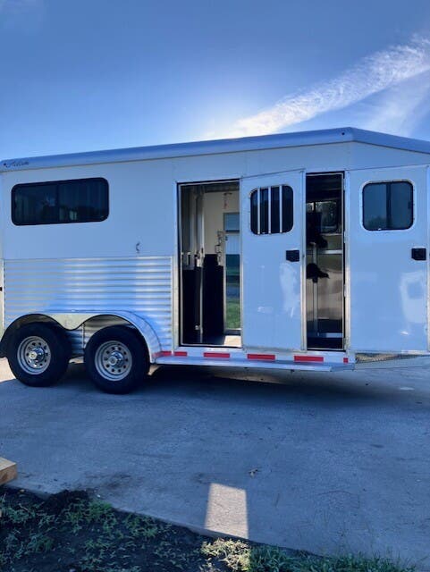 Trailer Photo 11