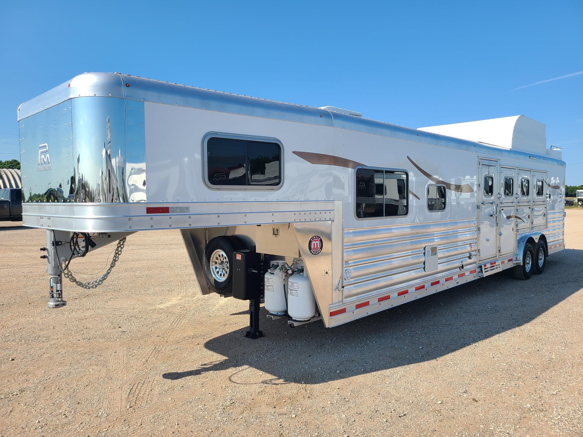 Trailer Photo 3