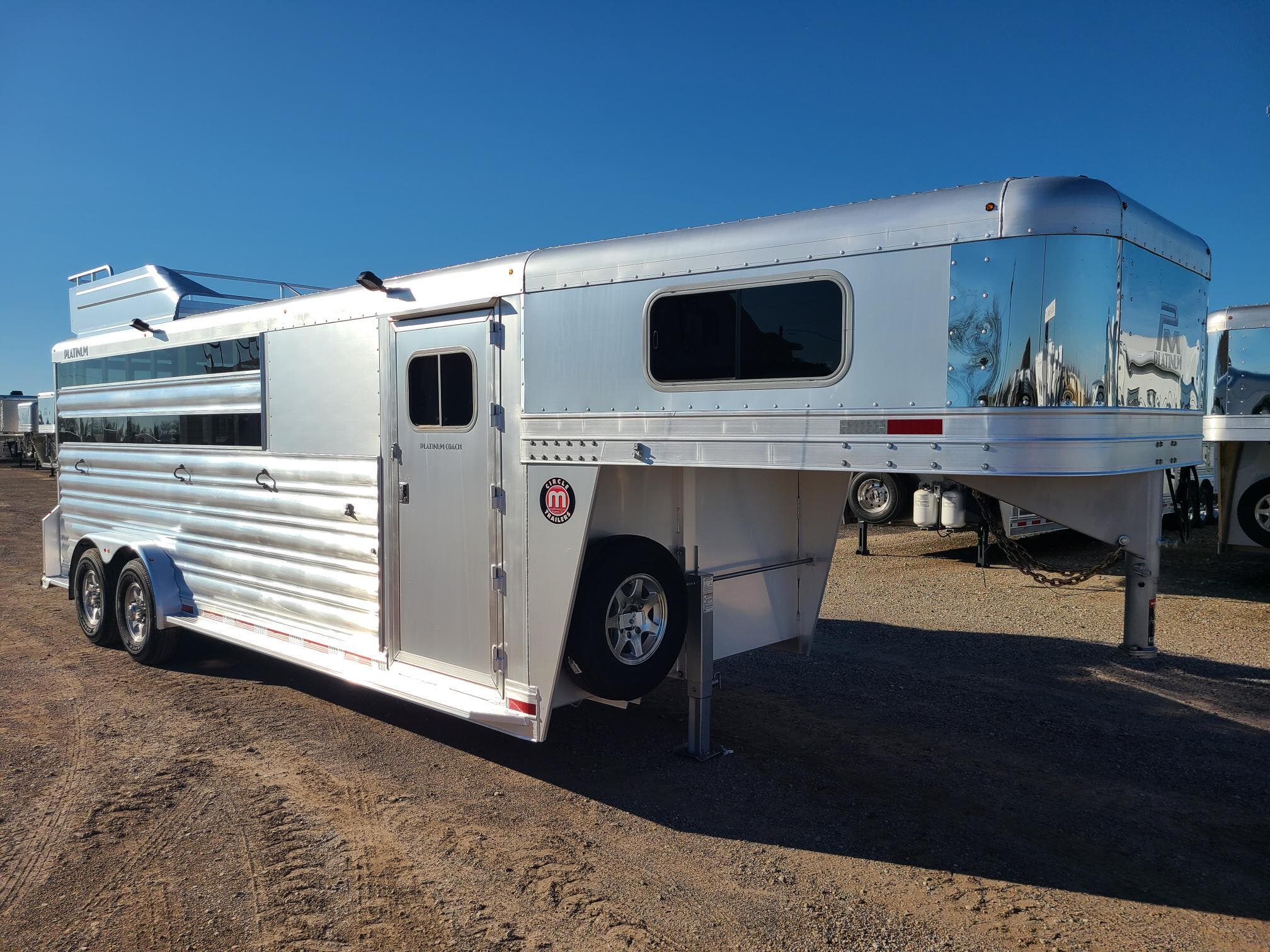 Trailer Photo 2