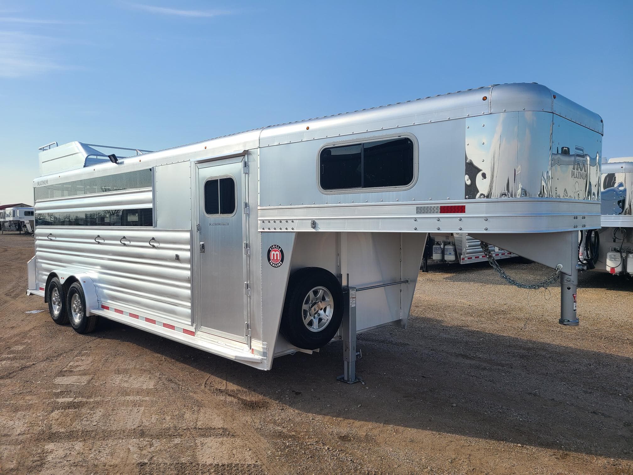Trailer Photo 2