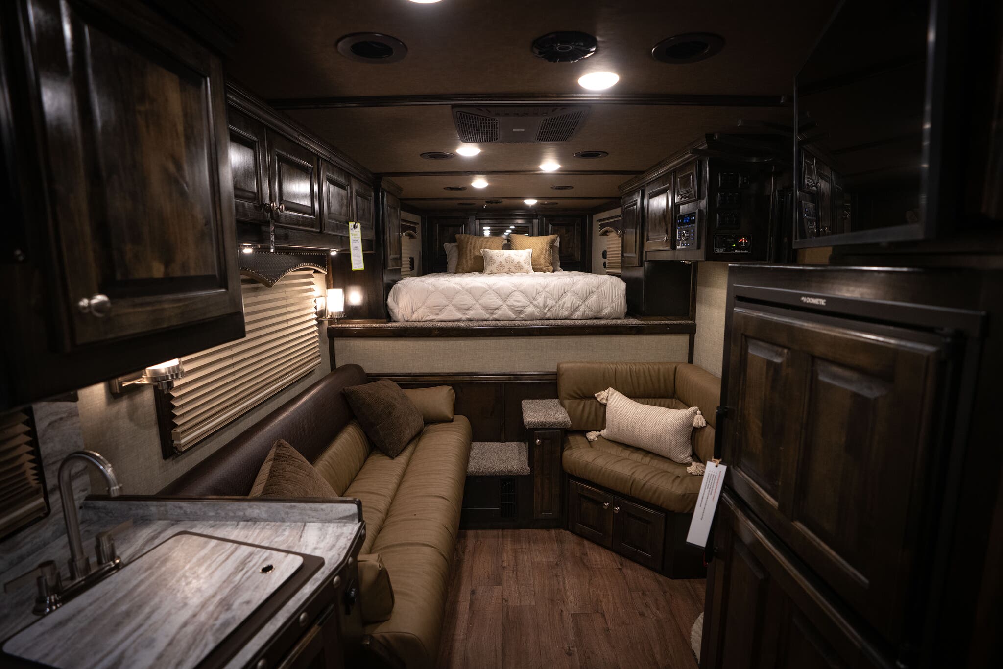 Trailer Photo 7