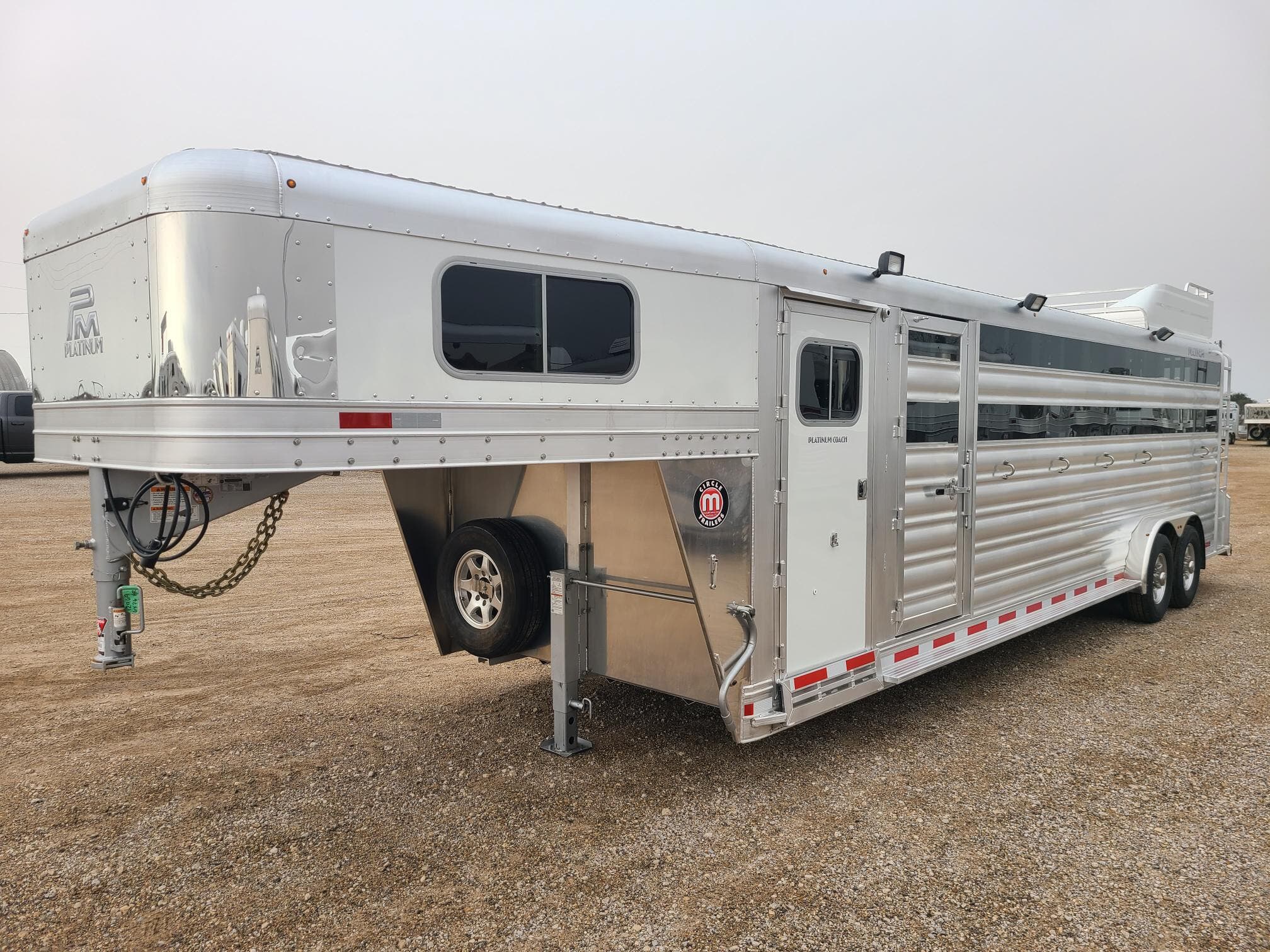 Trailer Photo 5