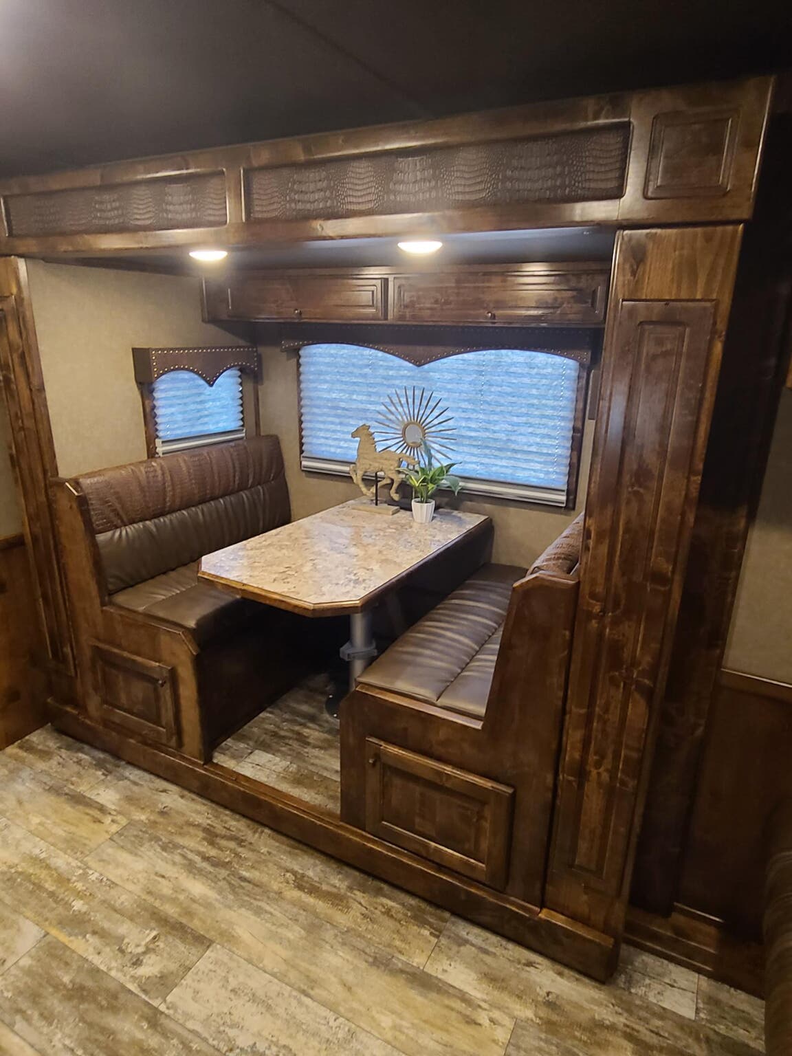 Trailer Photo 12