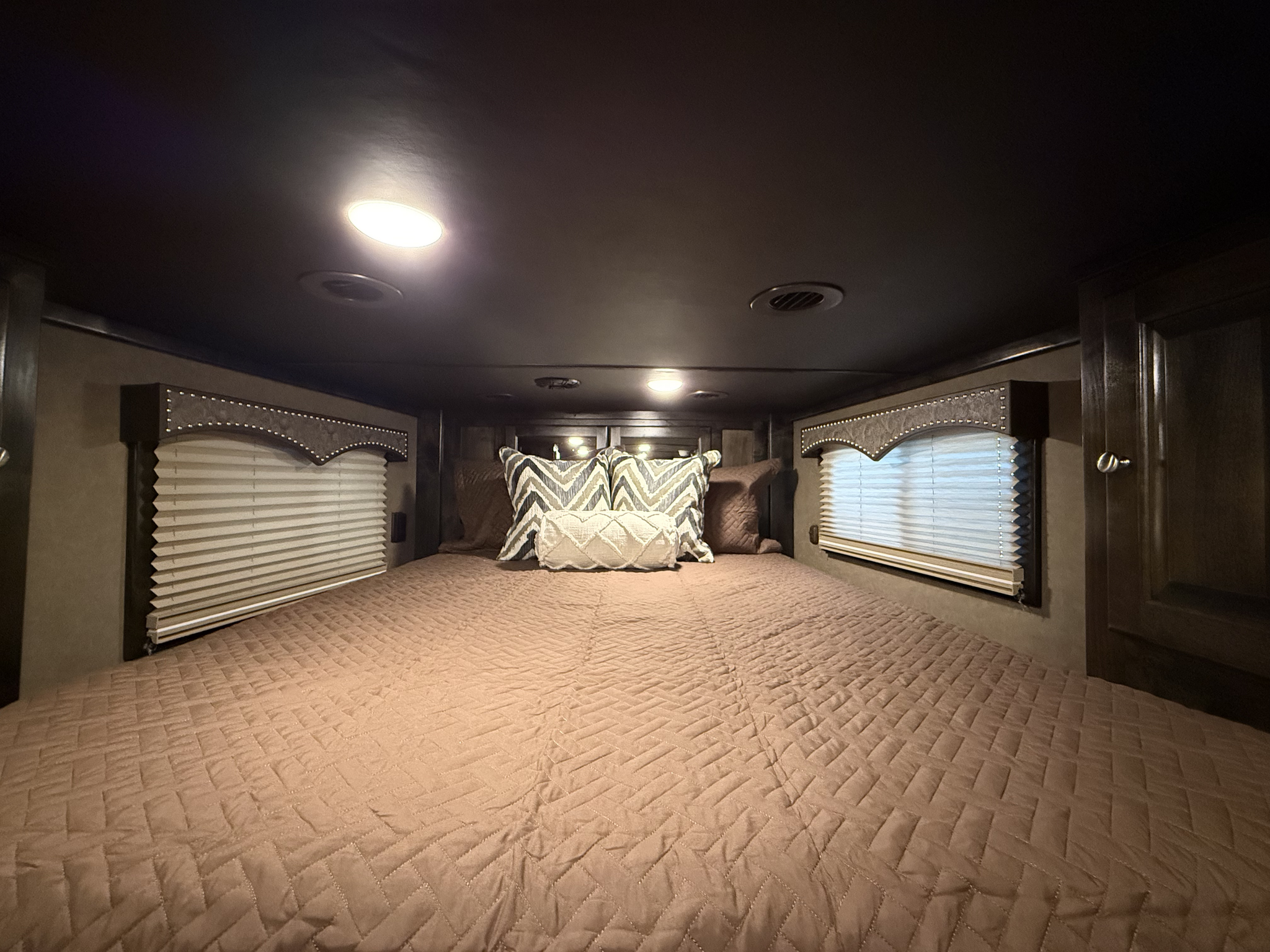 Trailer Photo 7