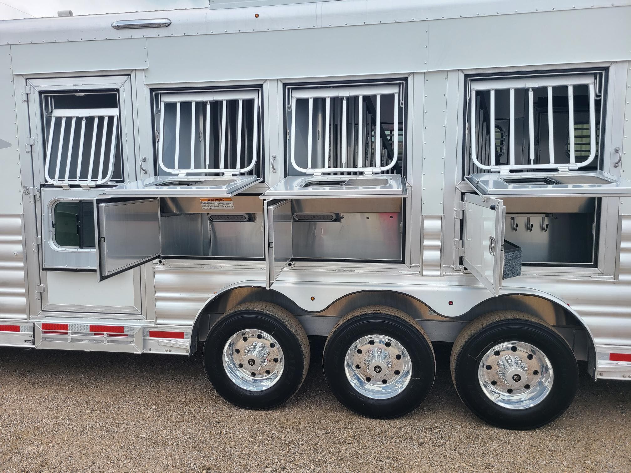 Trailer Photo 26
