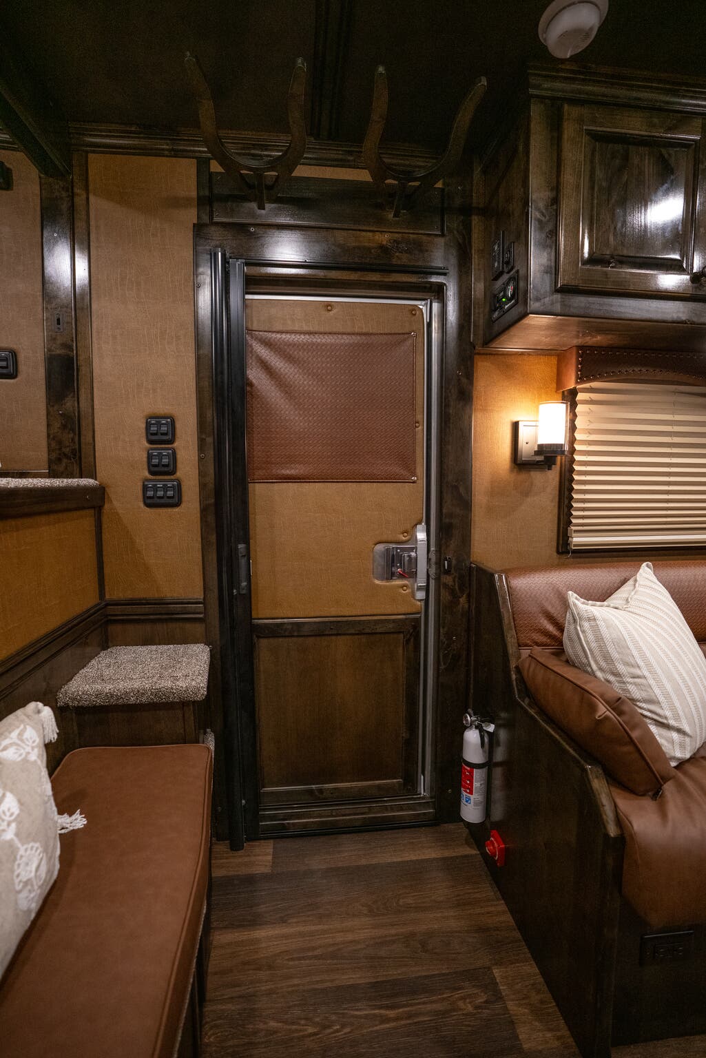 Trailer Photo 8