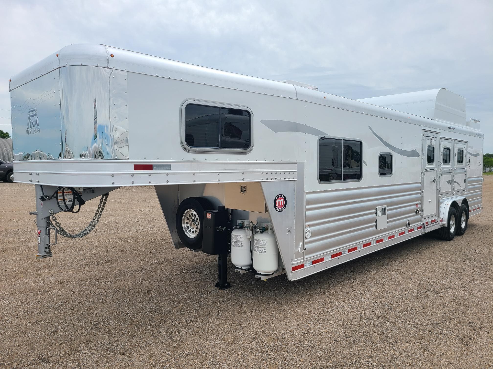 Trailer Photo 5