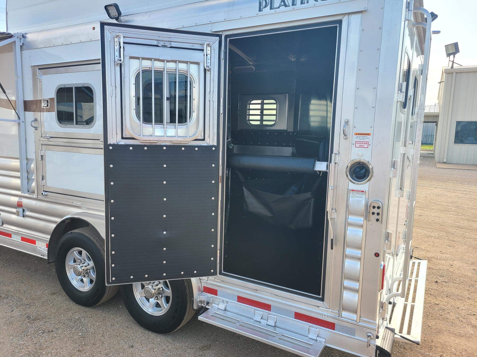 Trailer Photo 18