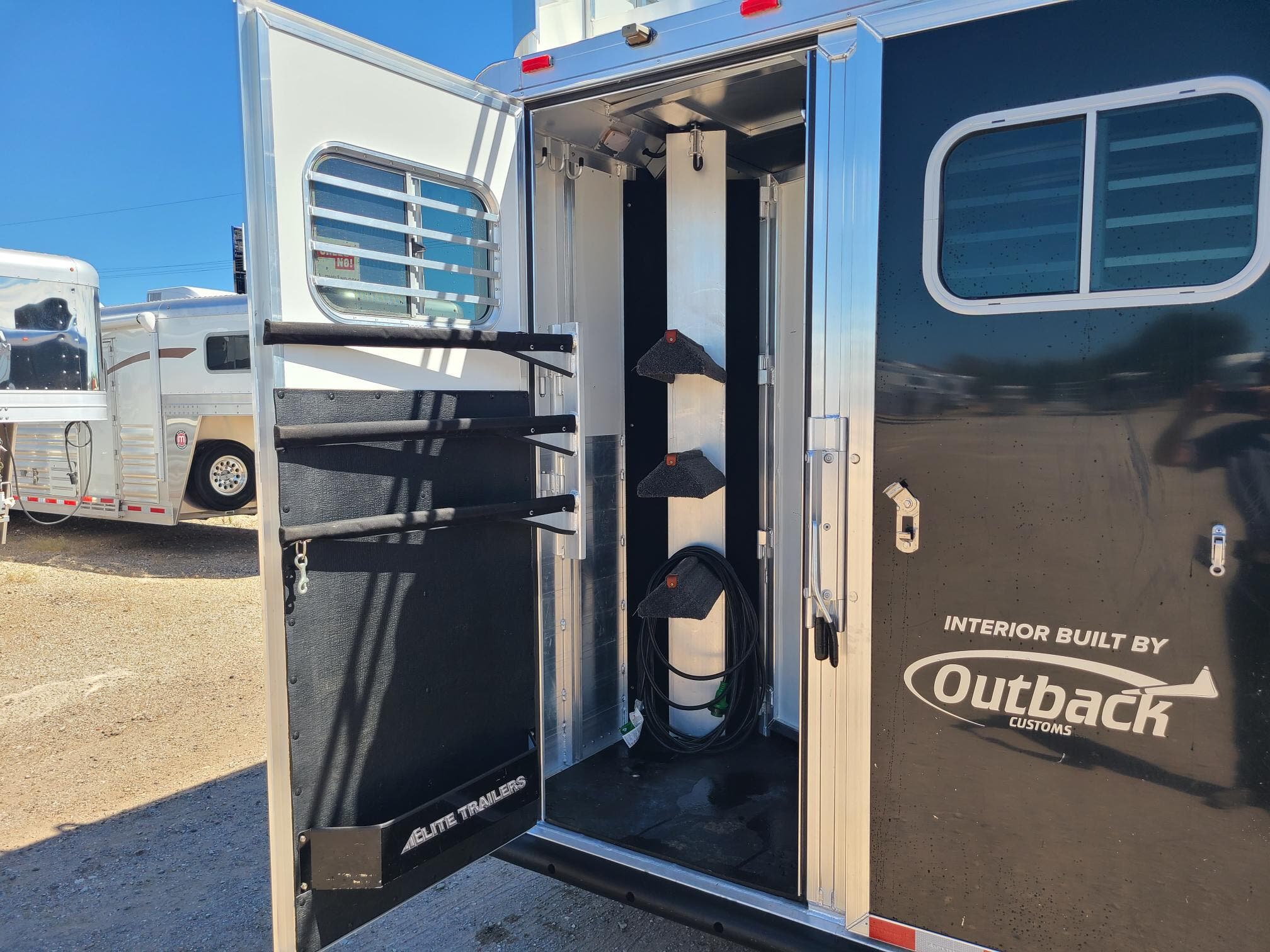 Trailer Photo 19