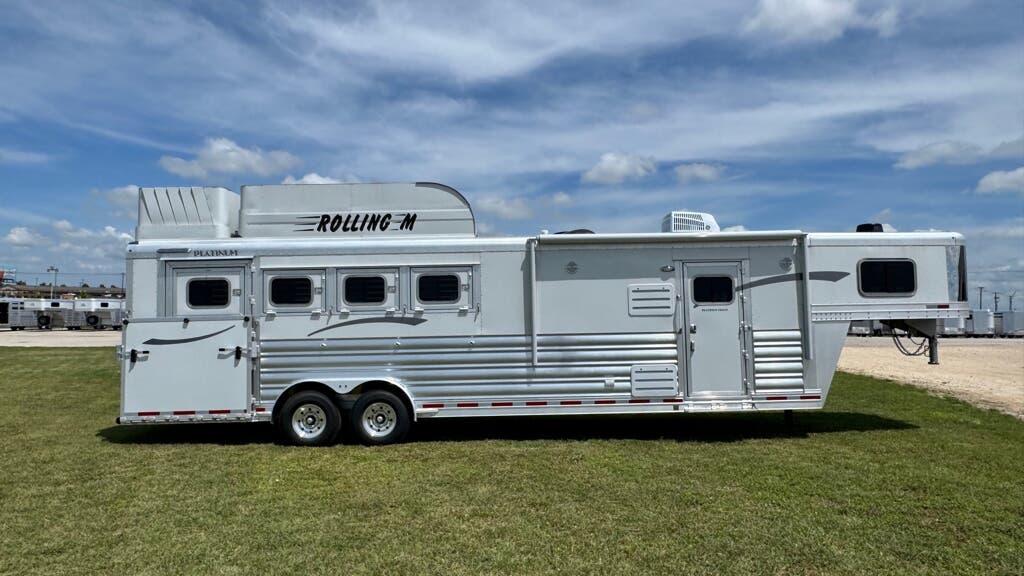 Trailer Photo 2