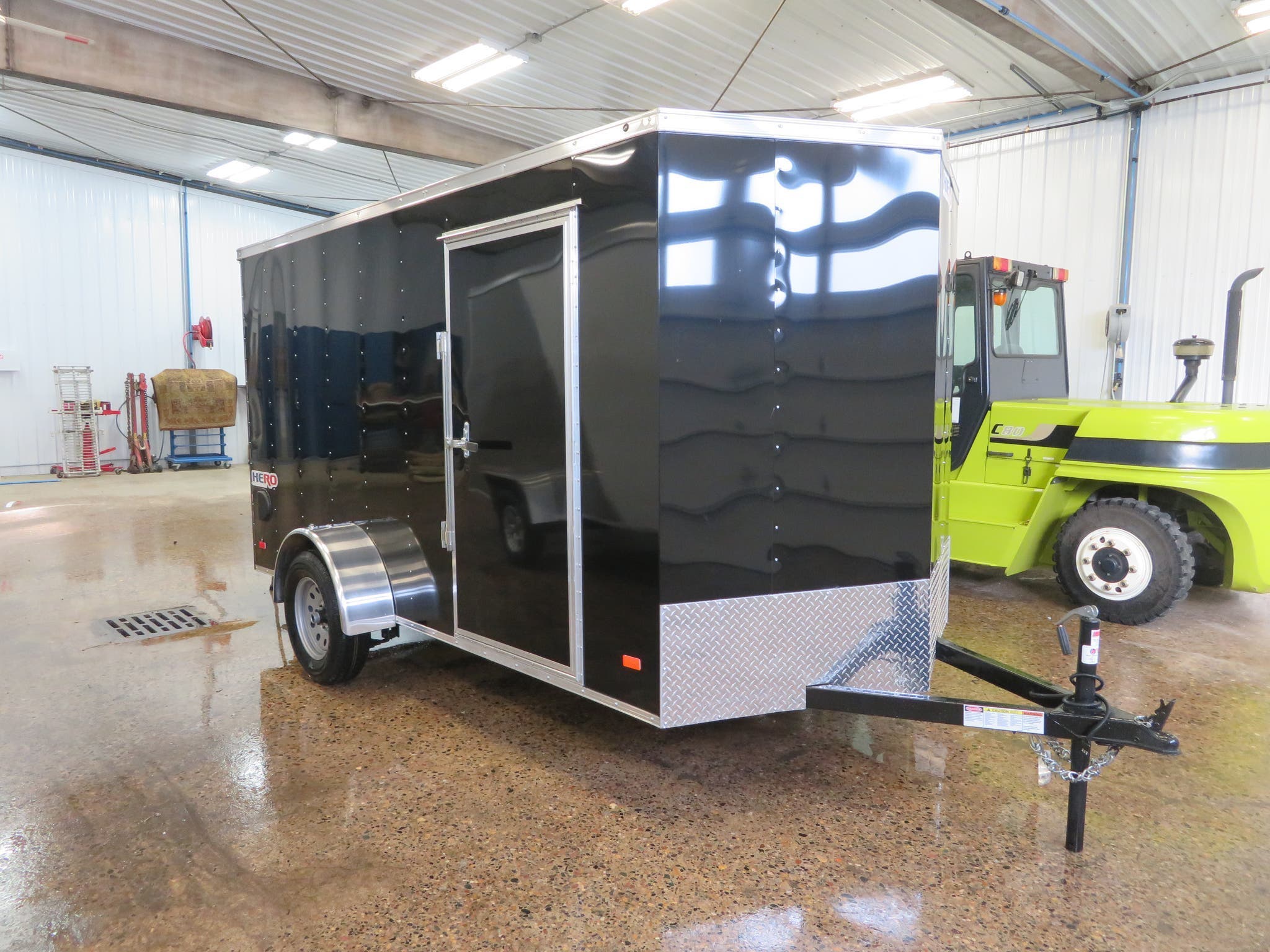 2019 Bravo Trailers 6'X12' Enclosed Trailer Black 2019 Travel Trailer