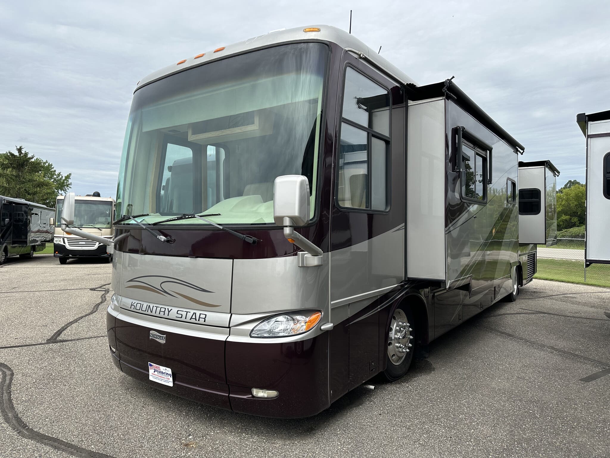 2008 Newmar Kountry Star 3916 Red 2008 Motorhome in Garfield MN