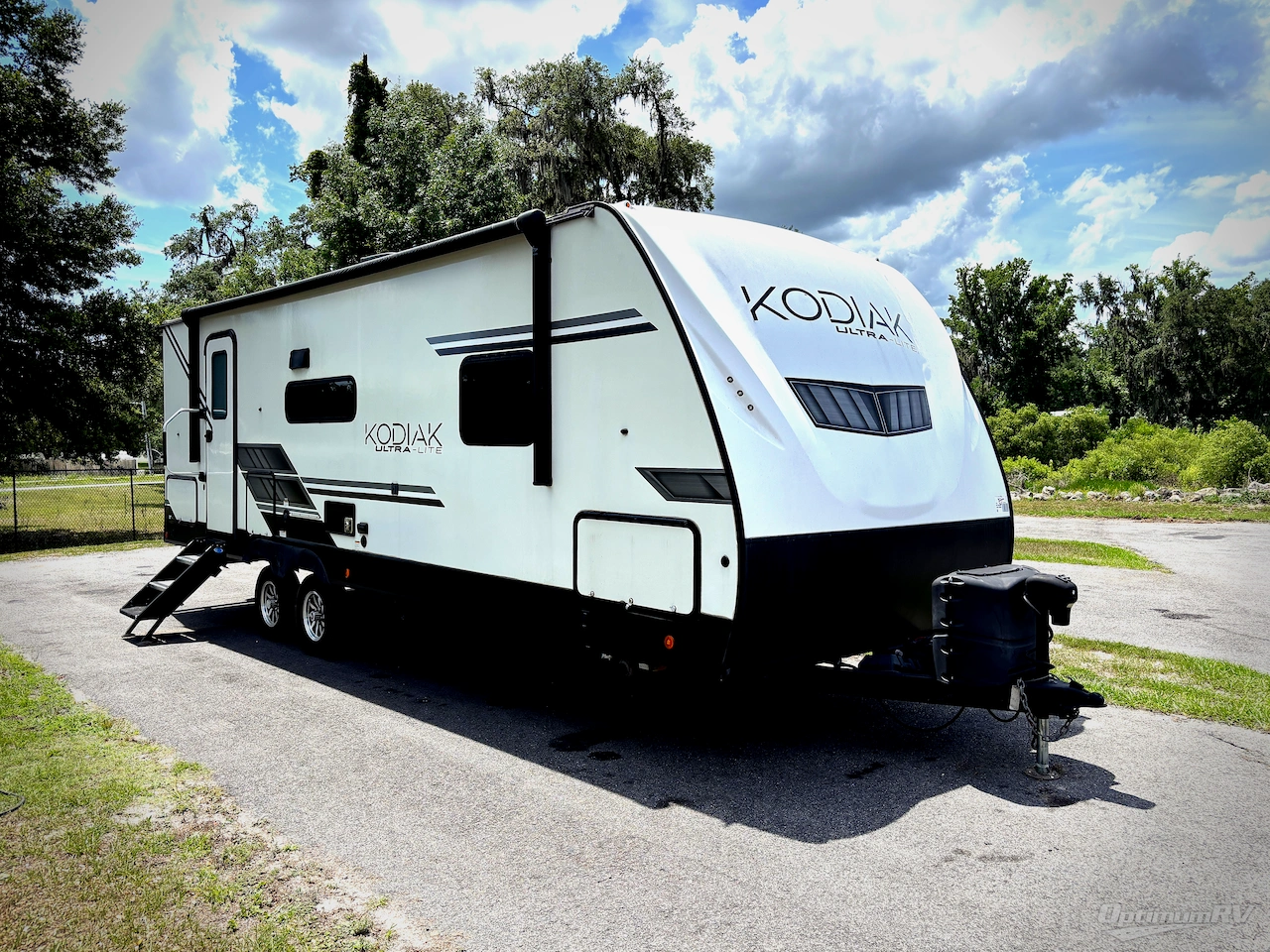 2023 Dutchmen Kodiak Ultra-Lite