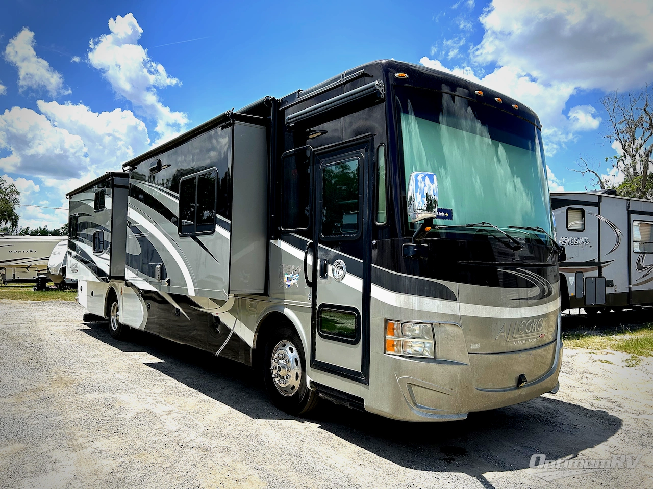 2017 Tiffin Allegro Red