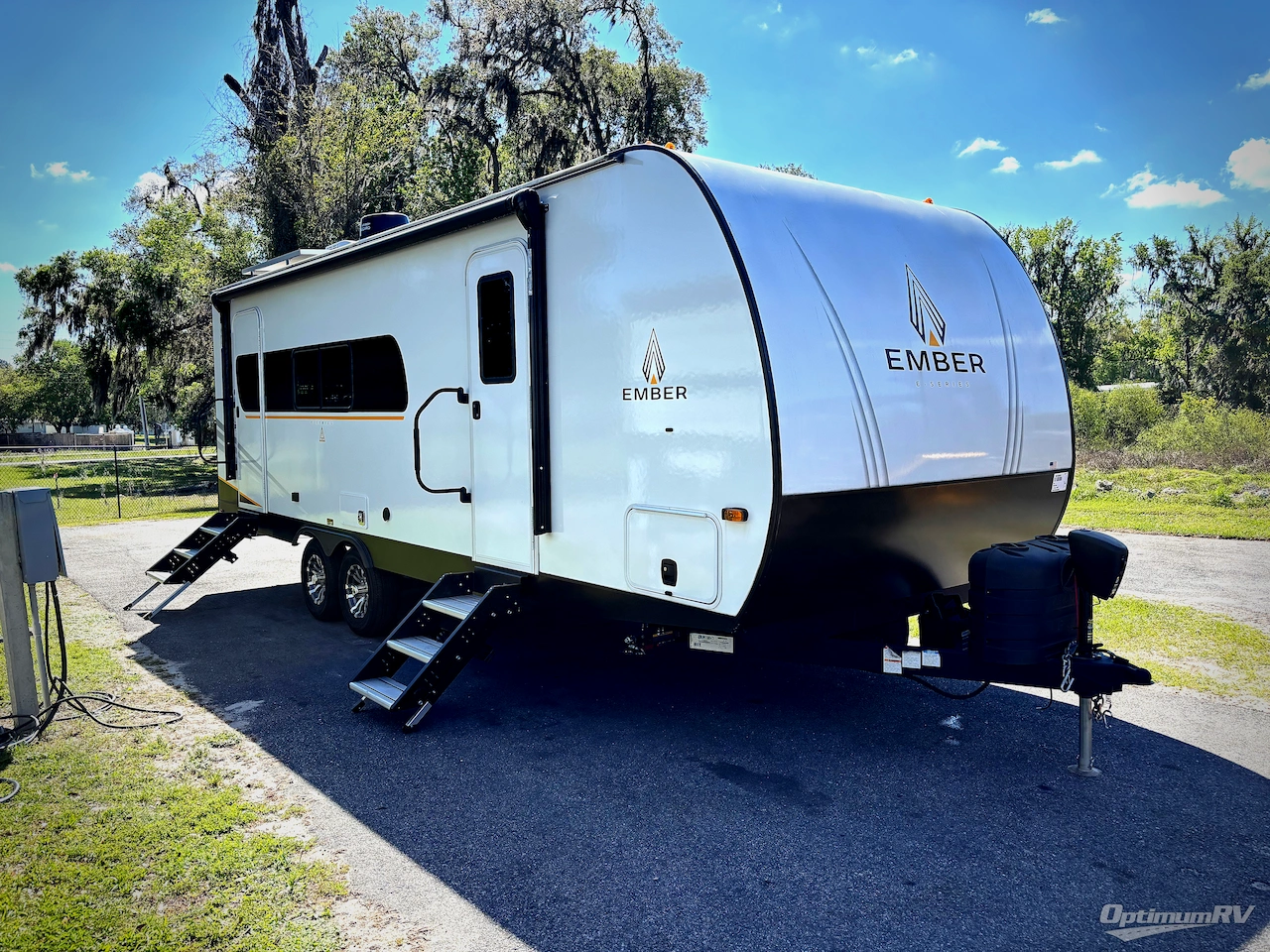 2025 Ember RV E-Series