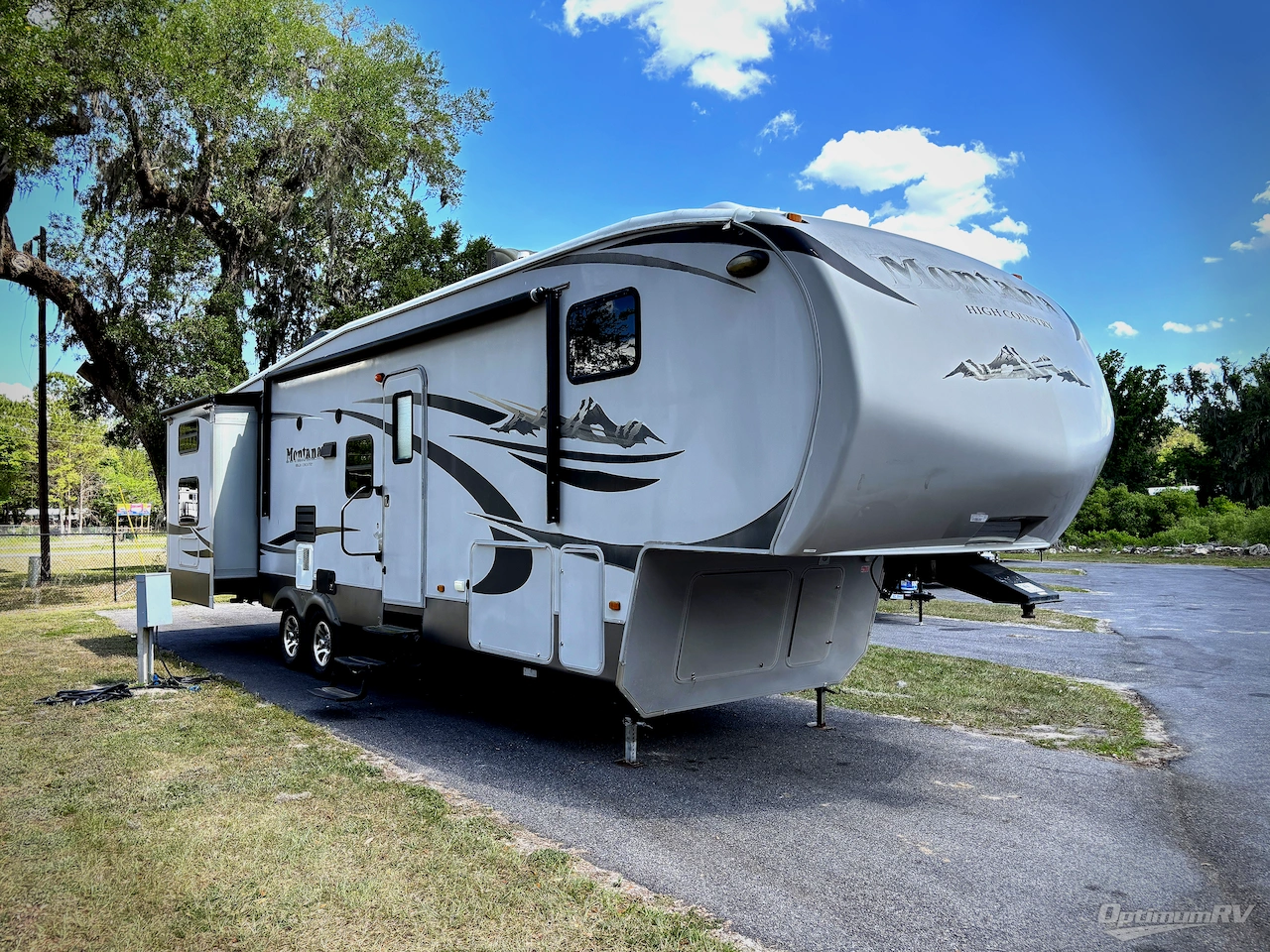 2011 Keystone Montana High Country
