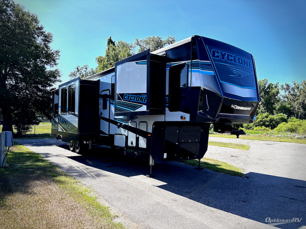 2025 Heartland Cyclone