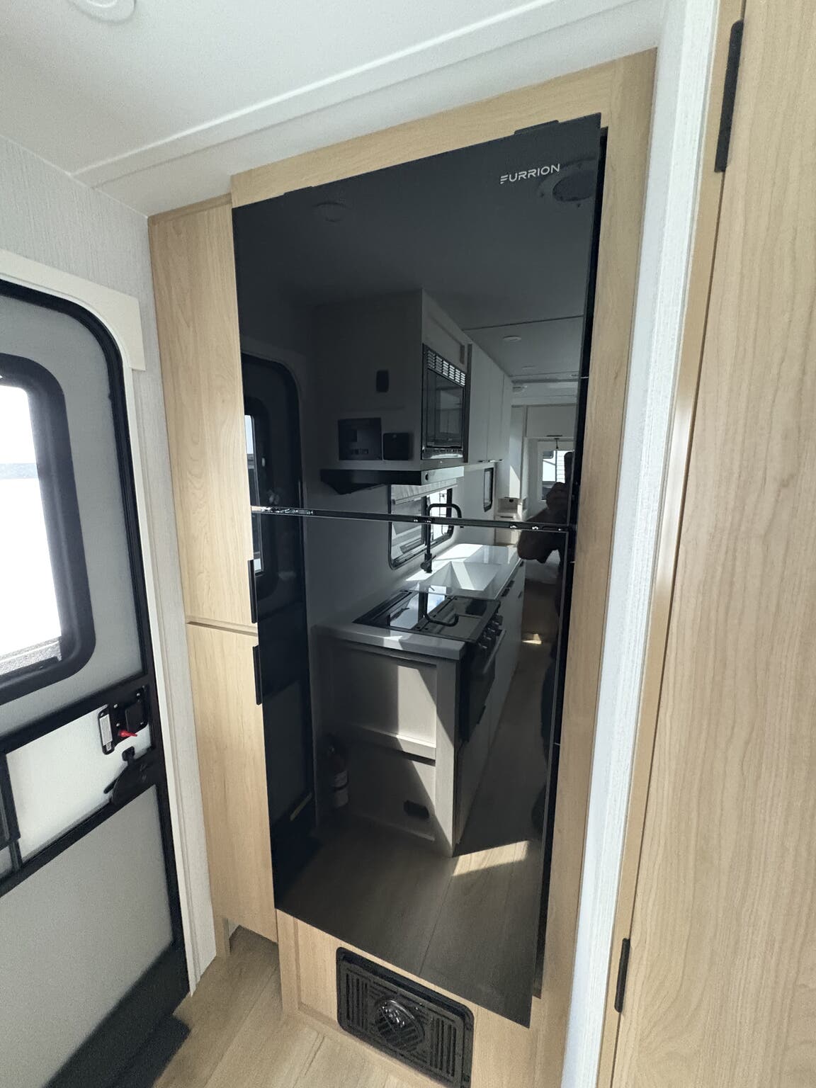 Thrive/18FBS/2026 image-12